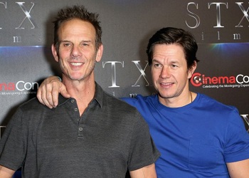 mark_wahlberg_and_peter_berg