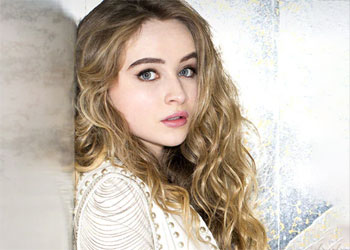 Sabrina-Carpenter